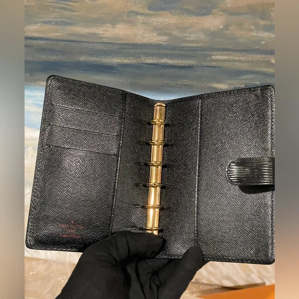 Louis Vuitton Black Epi Leather Travel Agenda EUC COA Full Set - Picture 9 of 15